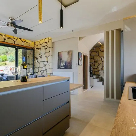 Infinity Blue, Luxury With Private Pool, Sea Views Lagomandra