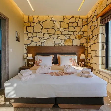 Infinity Blue, Luxury With Private Pool, Sea Views Lagomandra